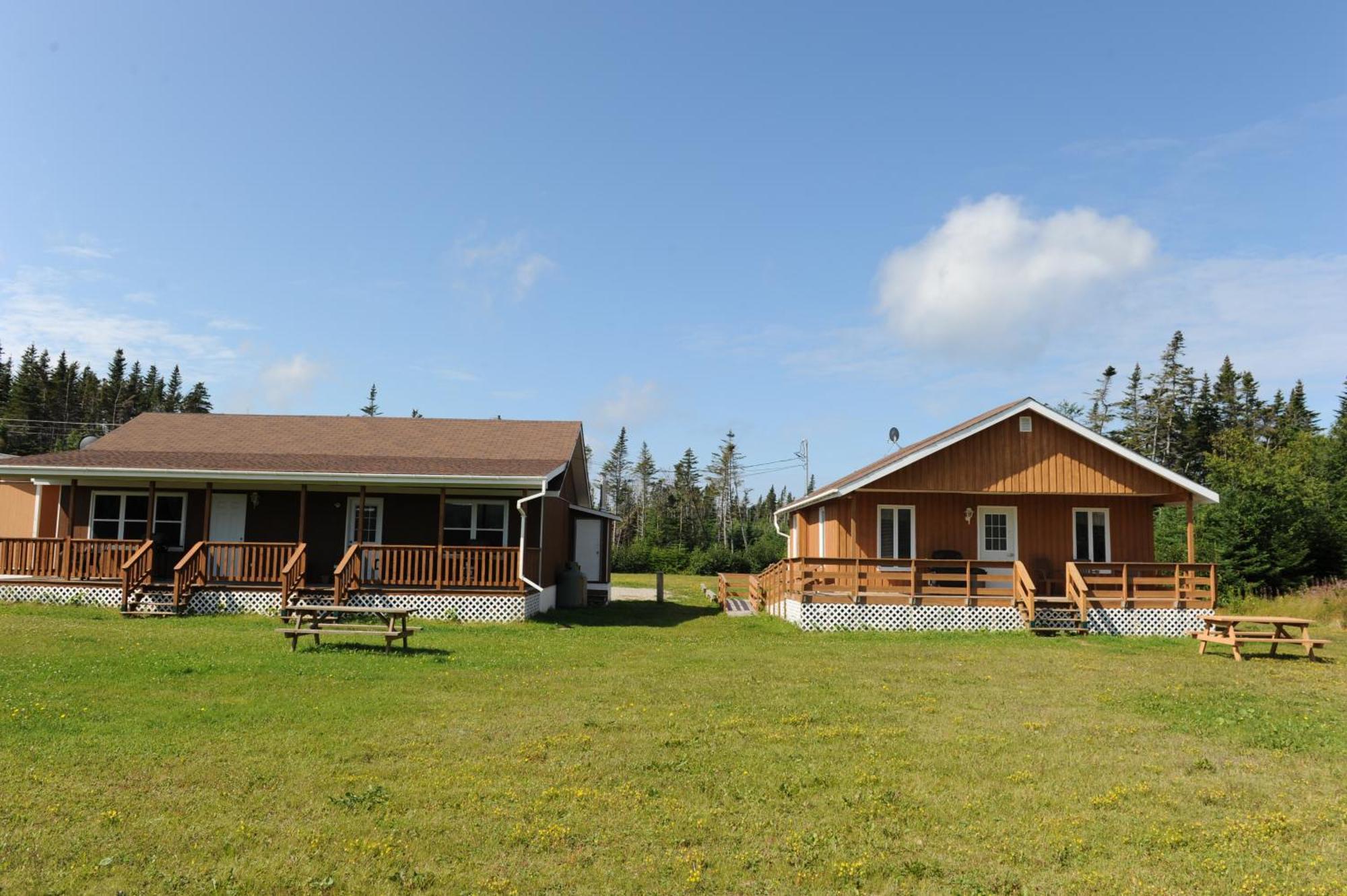 Riverside Chalets River of Ponds Bagian luar foto